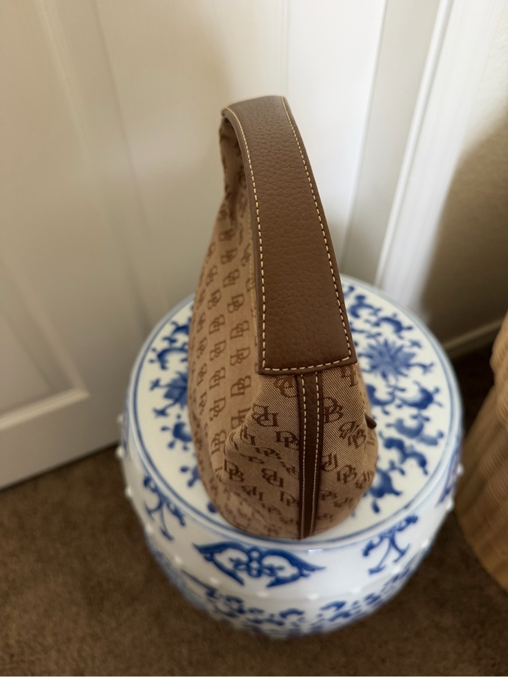 Dooney & Bourke Y2K Signature Monogram Hobo Bucket Bag - Picture 6 of 9